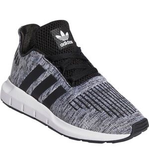 Adidas Swift Run Sneaker
